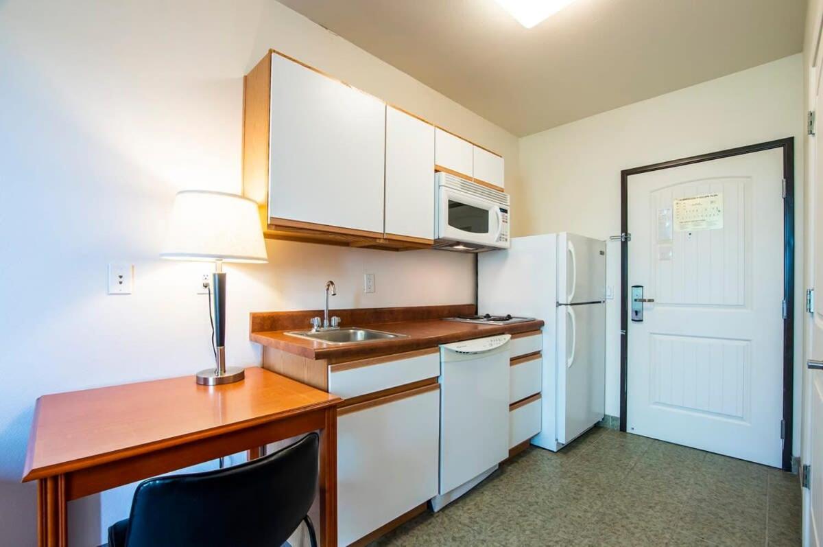 Sierra Vista Studio Apartment With Full Kitchen And King Bed Esterno foto
