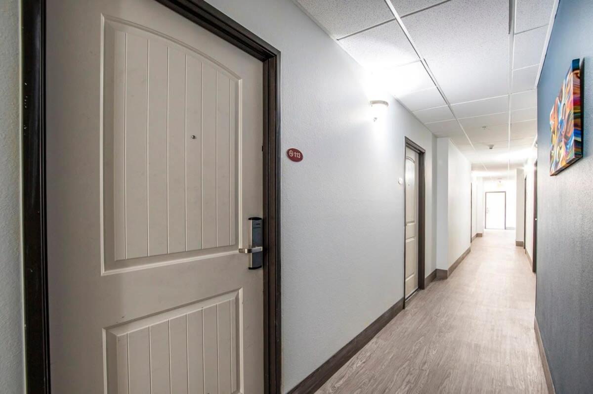 Sierra Vista Studio Apartment With Full Kitchen And King Bed Esterno foto