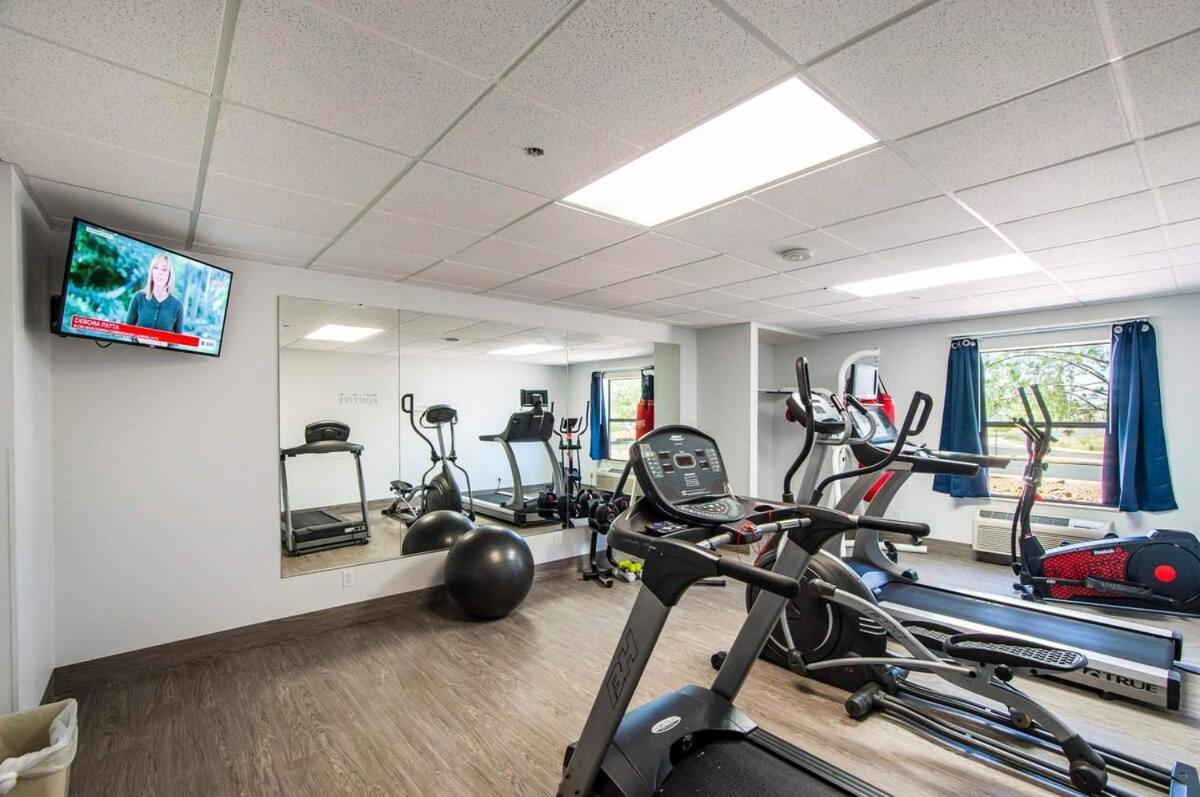 Sierra Vista Studio Apartment With Full Kitchen And King Bed Esterno foto